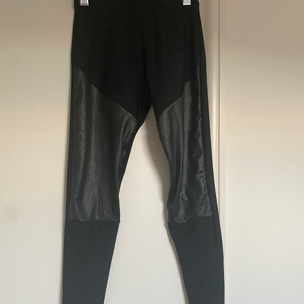 Girls black leggings with Faux leather